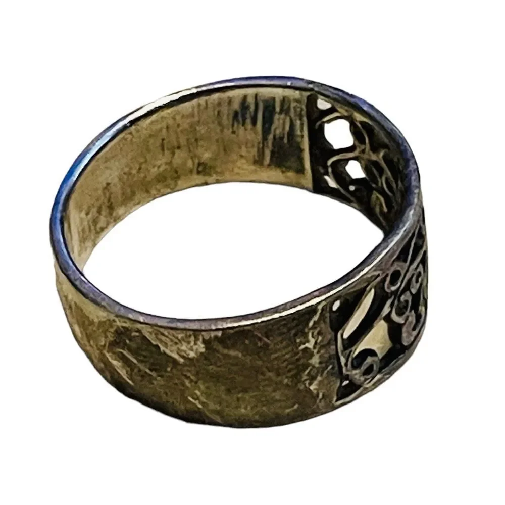 10/$25🦋 Silver Filagree Cutout Ring - Size 7.5